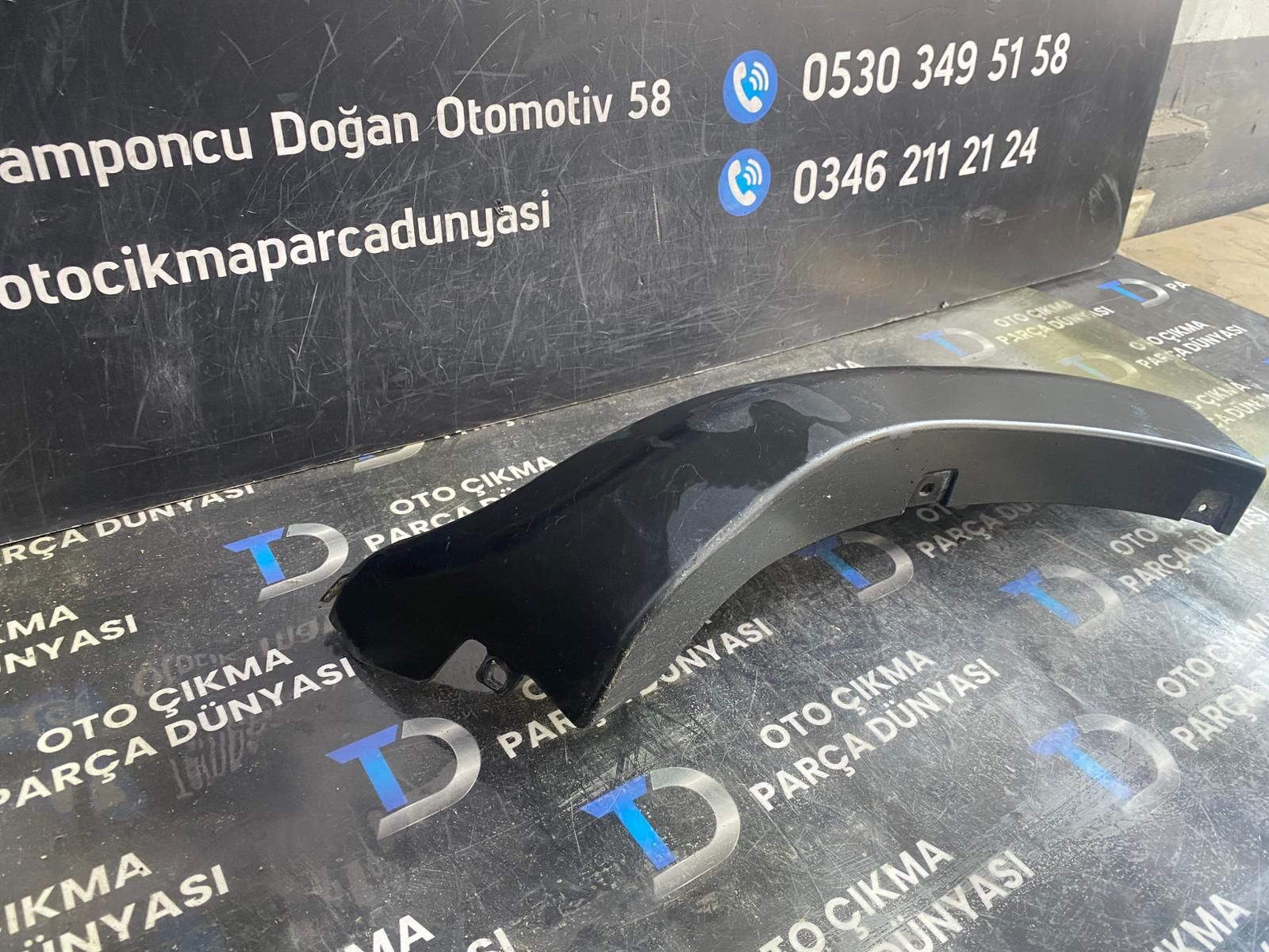 TOYOTA HILUX TAMPON �ER�D� �N